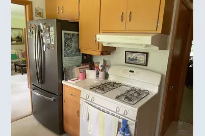 2080 Nebraska Avenue E, Saint Paul, MN 55119 - Photo 13