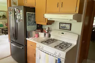 2080 Nebraska Ave E, Saint Paul, MN 55119 - Photo 13