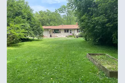 2080 Nebraska Avenue E, Saint Paul, MN 55119 - Photo 7