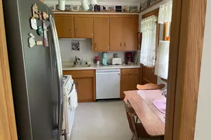 2080 Nebraska Ave E, Saint Paul, MN 55119 - Photo 11