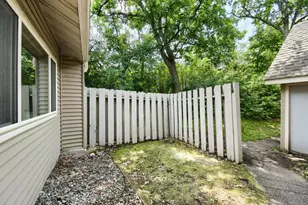5401 W Brenner Pass, Fridley, MN 55432 - Photo 19