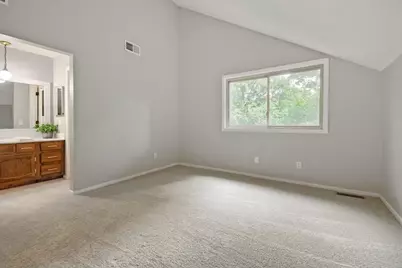 5401 W Brenner Pass, Fridley, MN 55432 - Photo 9