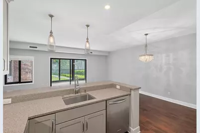 1235 Yale Place #101, Minneapolis, MN 55403 - Photo 11