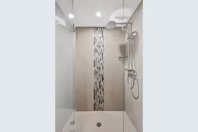 1235 Yale Place #101, Minneapolis, MN 55403 - Photo 31