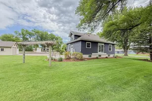 1316 W Fairview Ave, Olivia, MN 56277 - Photo 51