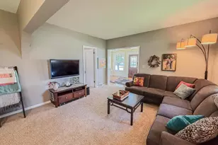 1316 W Fairview Ave, Olivia, MN 56277 - Photo 11