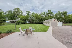1316 W Fairview Ave, Olivia, MN 56277 - Photo 5
