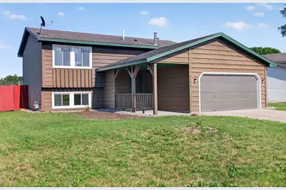 8208 Irving Avenue N, Brooklyn Park, MN 55444 - Photo 3