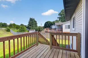 8208 Irving Ave N, Brooklyn Park, MN 55444 - Photo 9