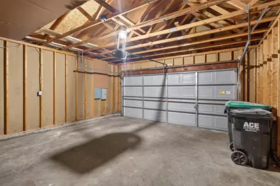 8208 Irving Avenue N, Brooklyn Park, MN 55444 - Photo 25