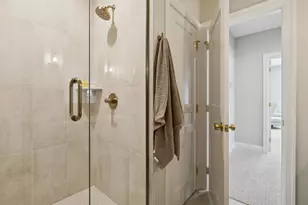 3961 White Oak Ln, Chanhassen, MN 55331 - Photo 27
