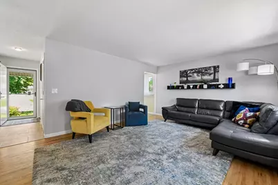 112504 Ramsey Court, Chaska, MN 55318 - Photo 3