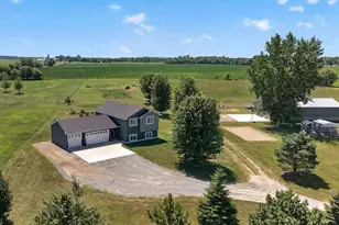 13487 St Croix Trail, North Branch, MN 55056 - Photo 35