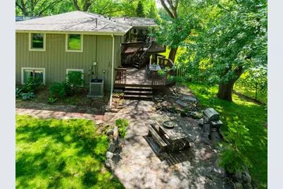 1421 Clement Street, Mendota Heights, MN 55118 - Photo 19