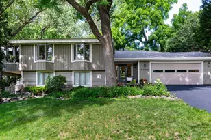 1421 Clement St, Mendota Heights, MN 55118 - Photo 3