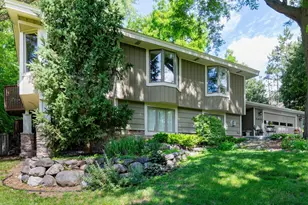 1421 Clement St, Mendota Heights, MN 55118 - Photo 5