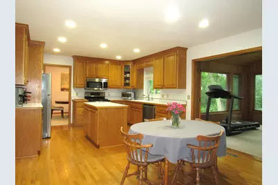 1020 Lake Lucy Road, Chanhassen, MN 55317 - Photo 9
