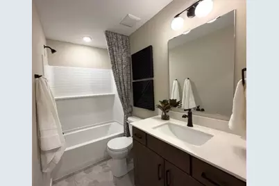1649 Lund Way, Shakopee, MN 55379 - Photo 13