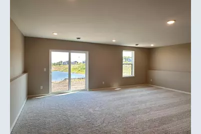 1649 Lund Way, Shakopee, MN 55379 - Photo 7
