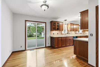 8739 Hadley Avenue S, Cottage Grove, MN 55016 - Photo 15