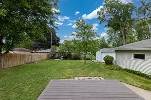 8739 Hadley Ave S, Cottage Grove, MN 55016 - Photo 33