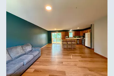 210 Ridgecrest Drive, Cannon Falls, MN 55009 - Photo 3