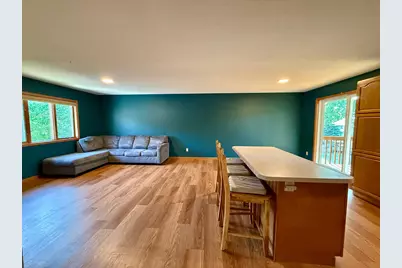 210 Ridgecrest Drive, Cannon Falls, MN 55009 - Photo 9