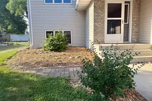 210 Ridgecrest Dr, Cannon Falls, MN 55009 - Photo 35