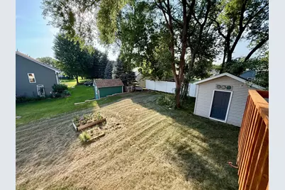 210 Ridgecrest Drive, Cannon Falls, MN 55009 - Photo 33