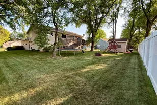 210 Ridgecrest Dr, Cannon Falls, MN 55009 - Photo 39