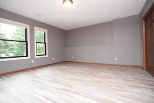 19328 Ireland Ct, Lakeville, MN 55044 - Photo 53
