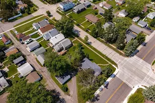 702 N 21st St, Superior, WI 54880 - Photo 25