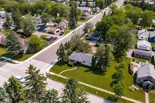 702 N 21st St, Superior, WI 54880 - Photo 29