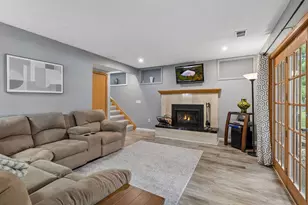 5722 Hyland Courts Dr, Bloomington, MN 55437 - Photo 29