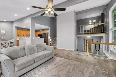 5722 Hyland Courts Drive, Bloomington, MN 55437 - Photo 11
