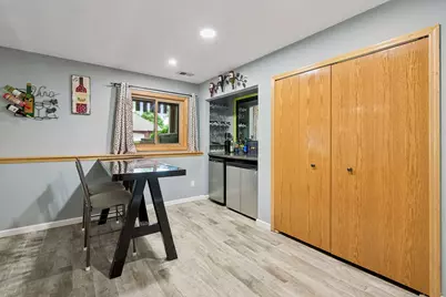 5722 Hyland Courts Drive, Bloomington, MN 55437 - Photo 33