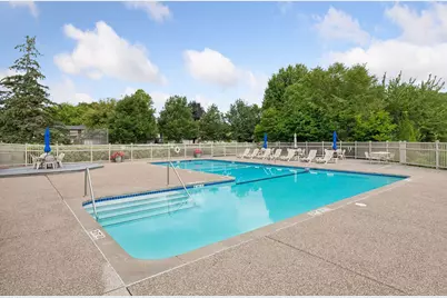 5722 Hyland Courts Drive, Bloomington, MN 55437 - Photo 43