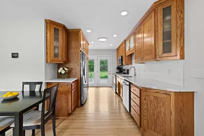 2095 Blomquist Avenue, White Bear Lake, MN 55110 - Photo 5