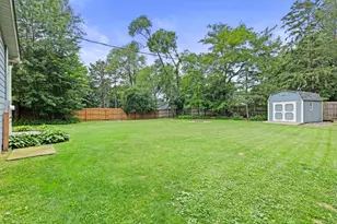 2095 Blomquist Ave, White Bear Lake, MN 55110 - Photo 7