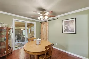 925 Roosevelt St, River Falls, WI 54022 - Photo 9