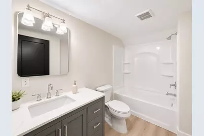 622 Main Street, Winona, MN 55987 - Photo 9