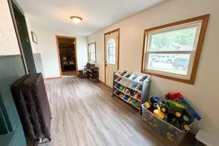 304 Louisiana Ave, Adrian, MN 56110 - Photo 7