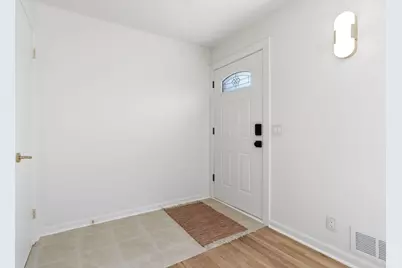 624 20th Avenue NW, North Saint Paul, MN 55112 - Photo 5