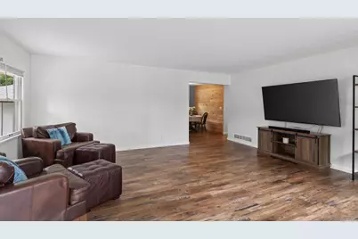 409 Manor Drive NE, Spring Lake Park, MN 55432 - Photo 5