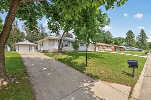409 Manor Dr NE, Spring Lake Park, MN 55432 - Photo 3