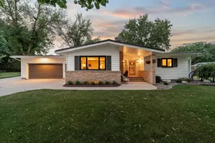 406 Ridge Cir, Albert Lea, MN 56007 - Photo 1