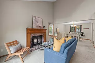 11107 Rhode Island Ave S, Bloomington, MN 55438 - Photo 9
