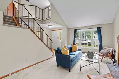 11107 Rhode Island Avenue S, Bloomington, MN 55438 - Photo 3