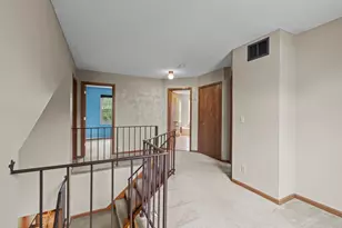 11107 Rhode Island Ave S, Bloomington, MN 55438 - Photo 33