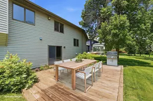1827 Hydram Ave N, Oakdale, MN 55128 - Photo 41